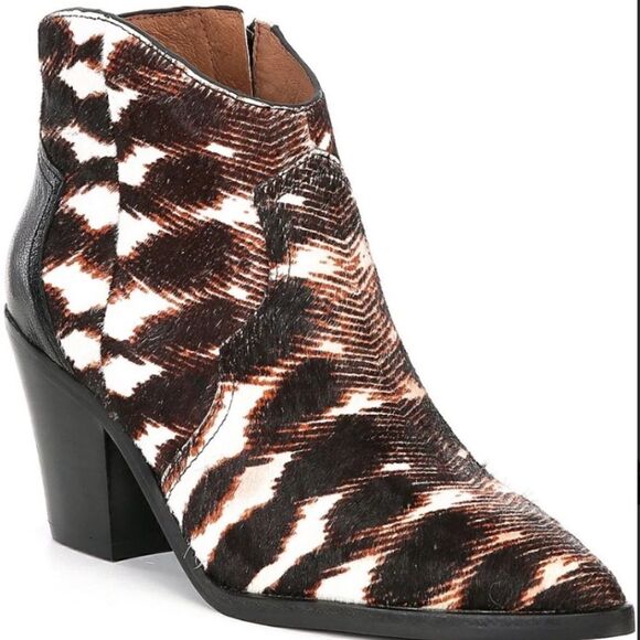 ANTONIO MELANI Shoes - Western Booties  